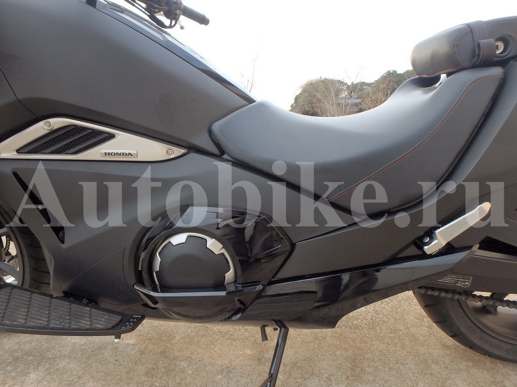 Купить мотоцикл Honda NM4-01 2014 фото 13